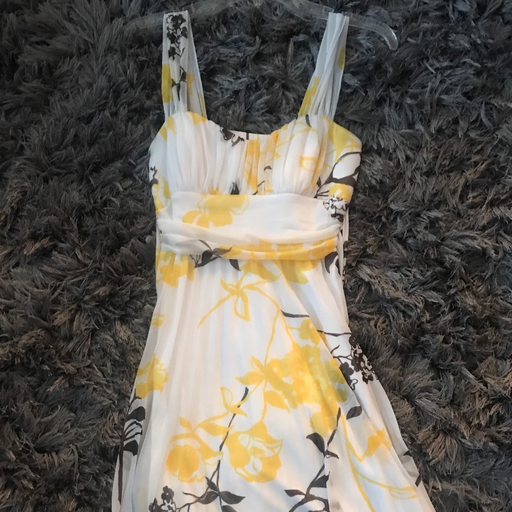 Speechless dress like new